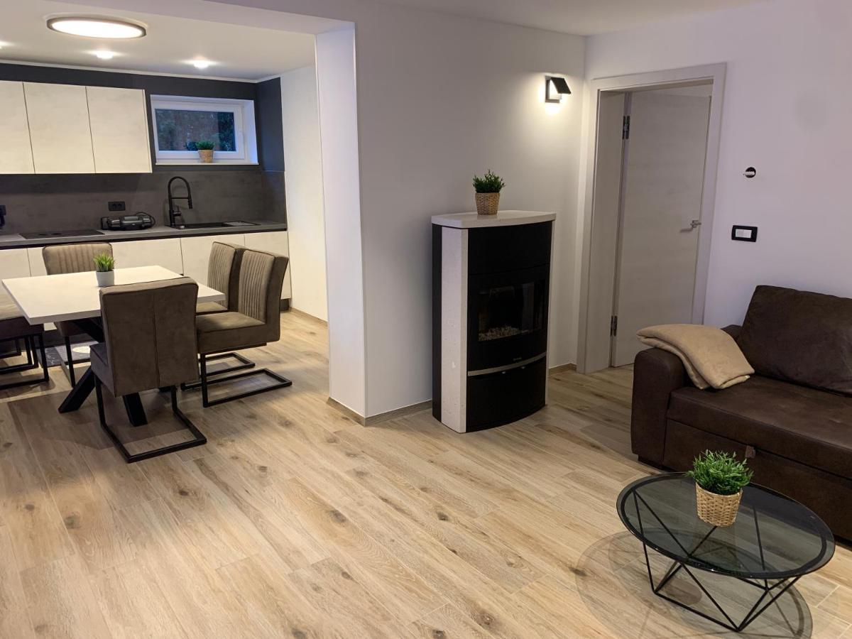 Pine Tree Holiday House Gozd Martuljek Luaran gambar